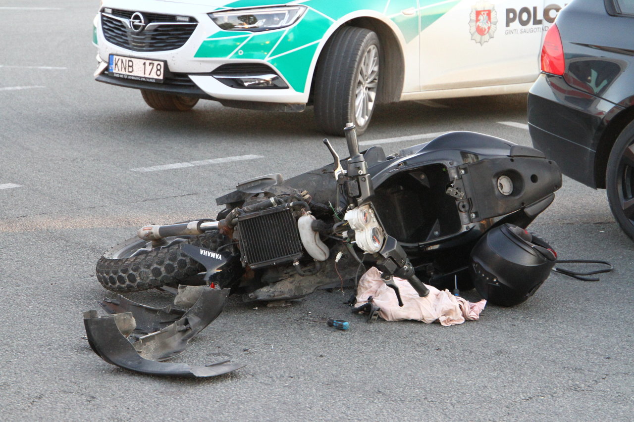 Per tragišką avariją Vilkaviškio rajone žuvo motociklininkas