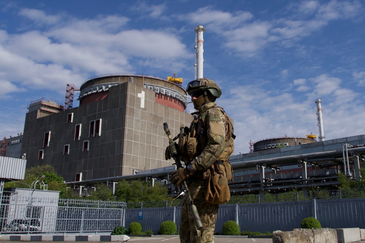 TATENA: Zaporižios apšaudymas rodo „labai realų branduolinės katastrofos pavojų“