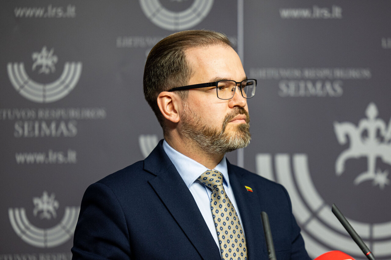 Ministras: latvių stebimas dronas link Lietuvos nejuda