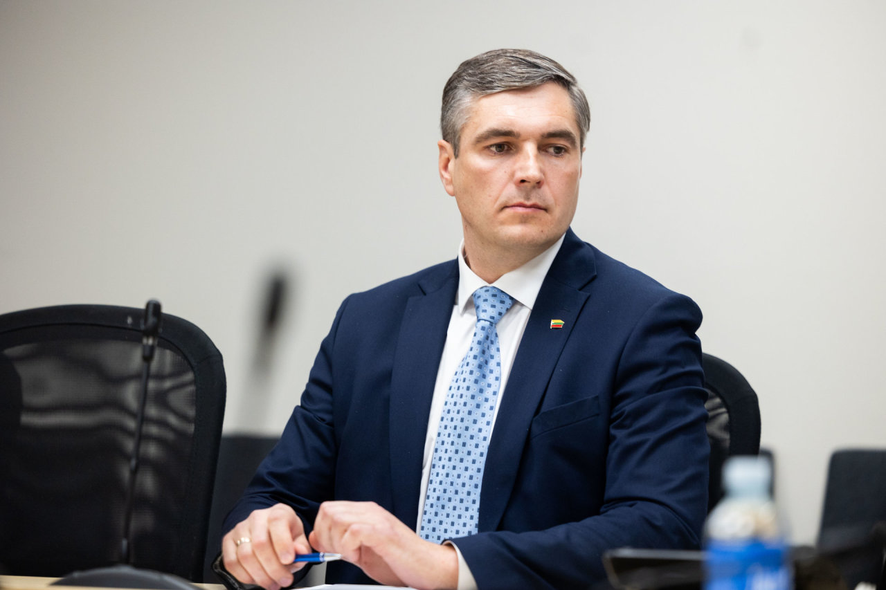 Nuo prokurorų Seime išsuktas Arūnas Dudėnas: palengvėjimo nejaučiu