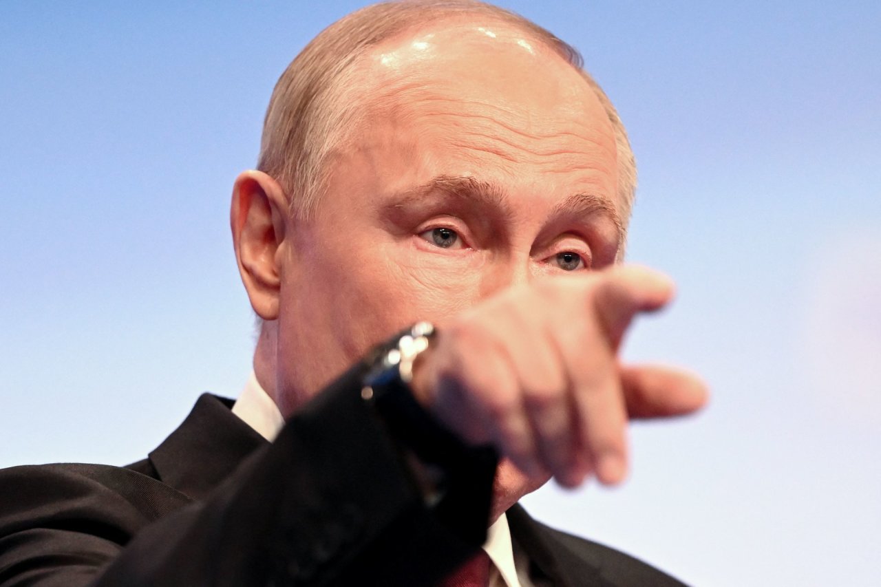„The Atlantic“ paaiškino, kodėl Putinas iš Trumpo „gauna viską, ko įsigeidžia“