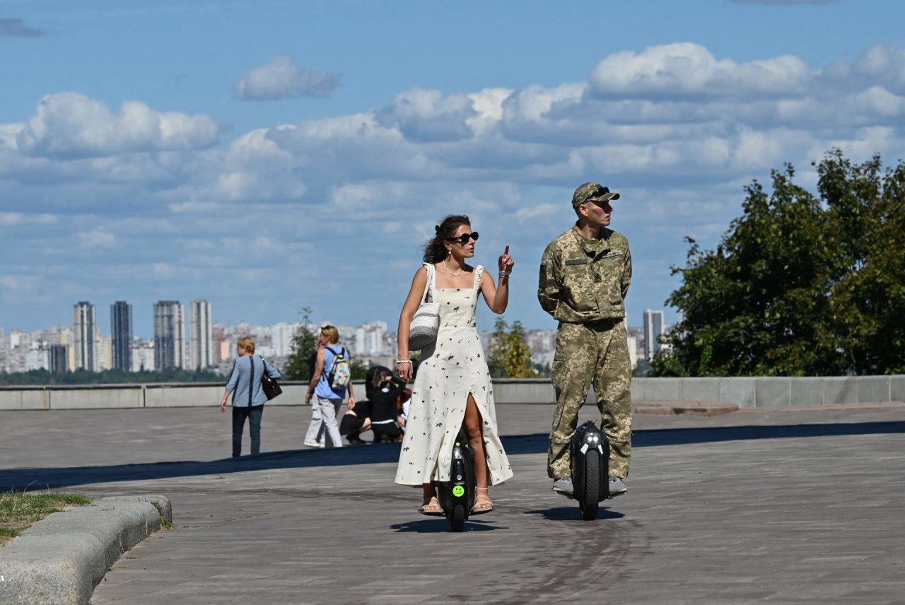 Meilė karo metu: ukrainiečių moterų problema – vyrai žuvę, amputuoti arba sutrikusios psichikos