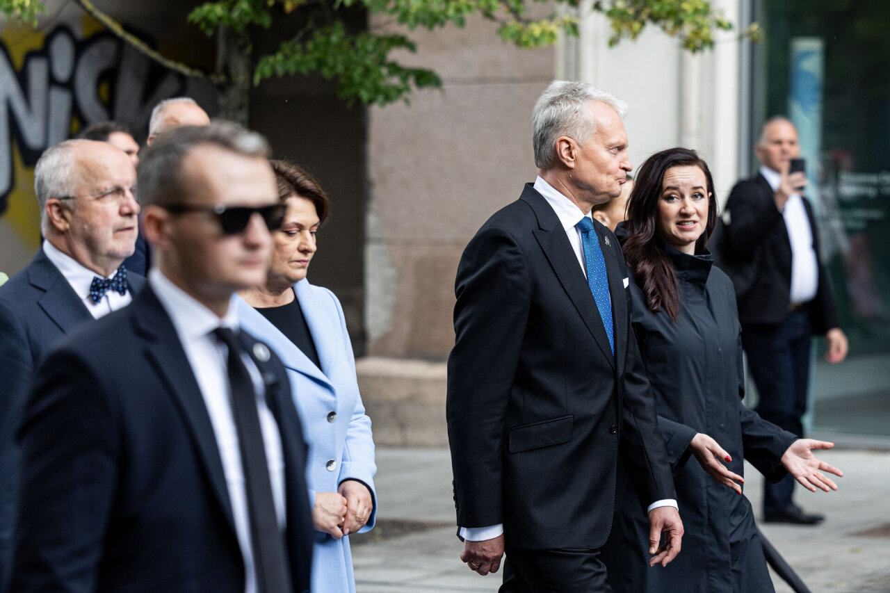 Netikėta dilema: ar Ruginienė galės toliau vadovauti Vyriausybei, kol ją pakeis Sinkevičius?