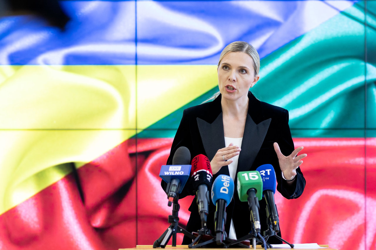 Литва должна защищаться и не отступится от своих решений по мигрантам