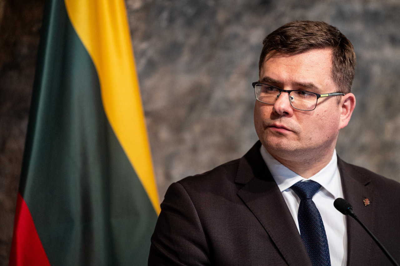 L. Kasčiūnas su JAV gynybos sekretoriumi aptarė karių buvimą Lietuvoje, įsigijimus