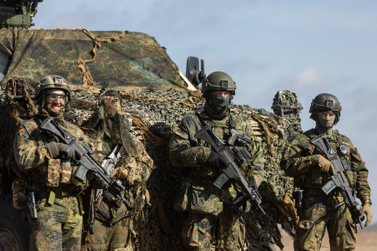 NATO dislokuoja naujas karines pajėgas Suomijoje