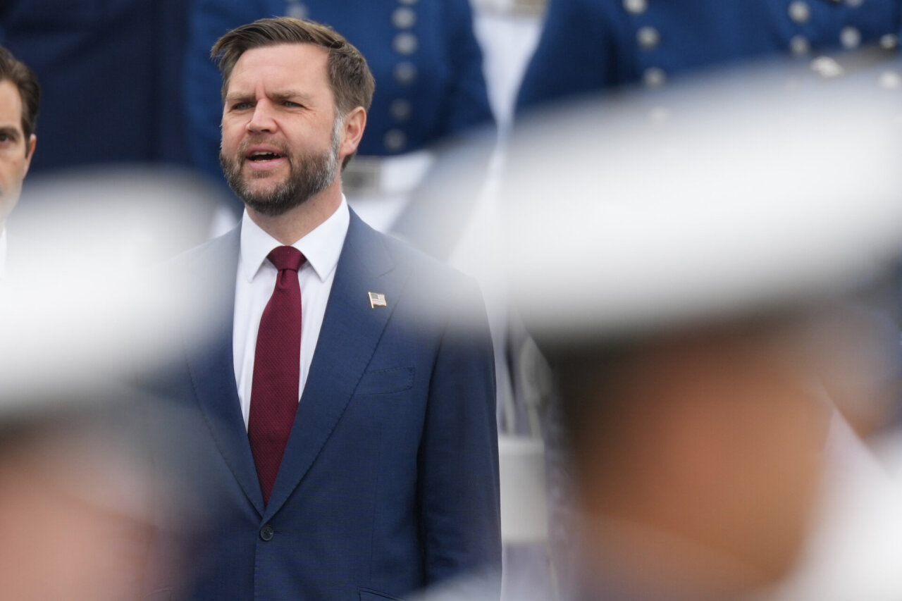 Dėl studento nužudymo JK &ndash; JAV viceprezidento J. D. Vance'o pasipiktinimas