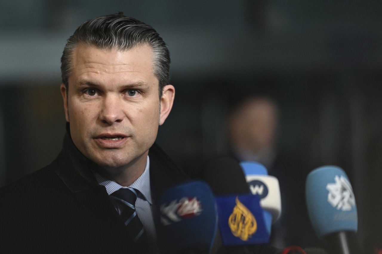 „Jo dienos jau suskaičiuotos“: ištikimo Trumpo bendražygio kėdė jau braška?