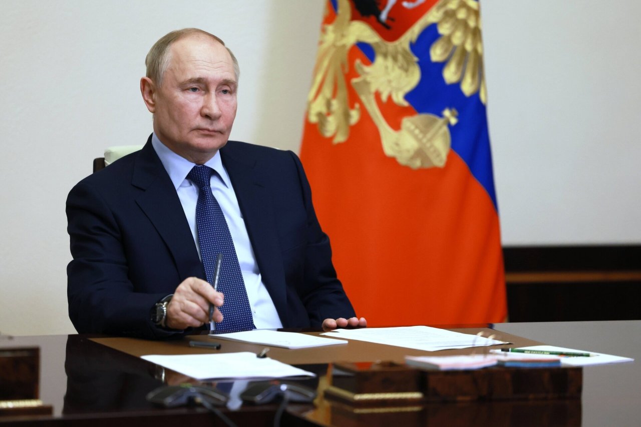 V. Putinas: Rusija turėtų pradėti gaminti anksčiau uždraustas raketas