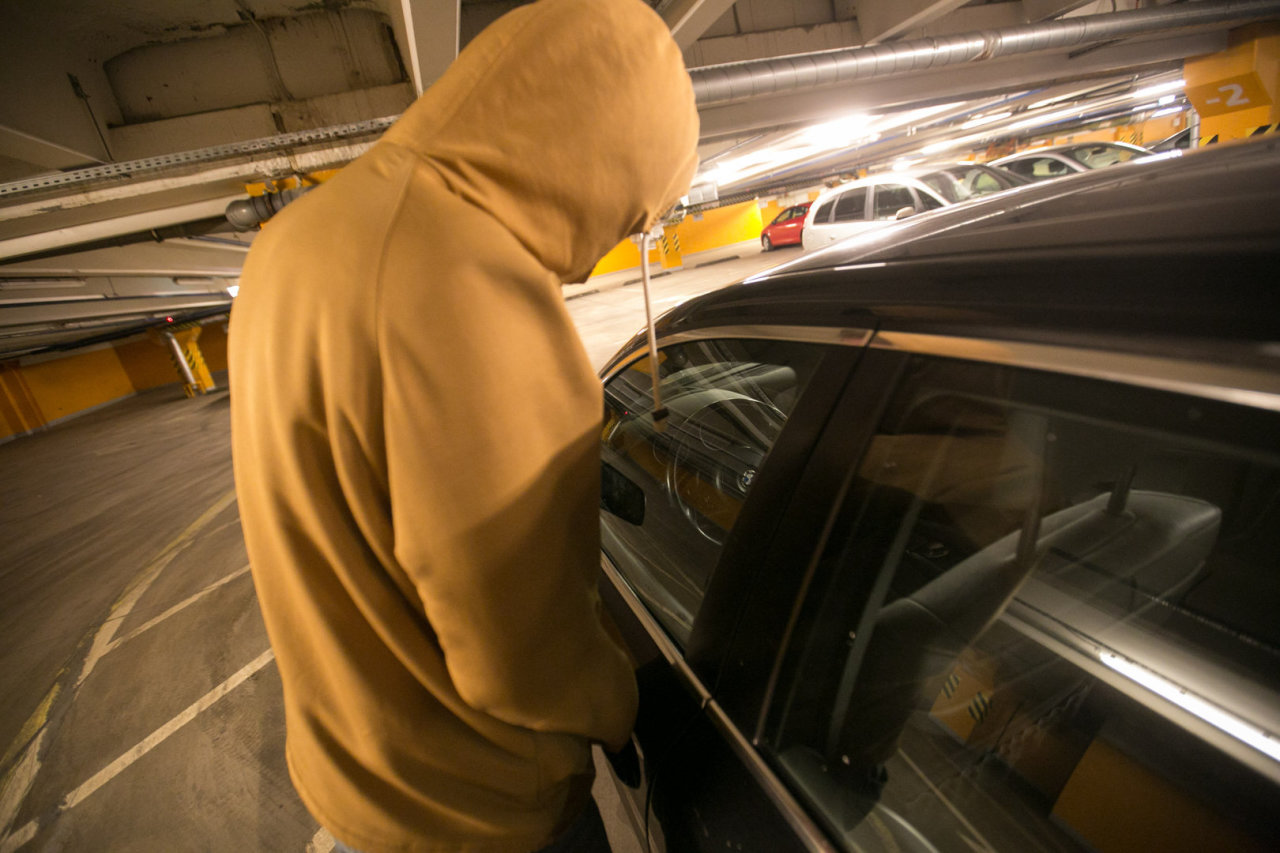 Širvintų rajone pavogta automobilio dalių už beveik 6 tūkst. eurų