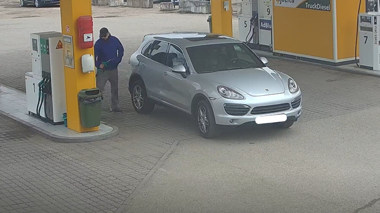 Degalinės klientas „pamiršo“ nueiti iki kasos: Kauno pareigūnai aiškinasi, kas šis užuomarša