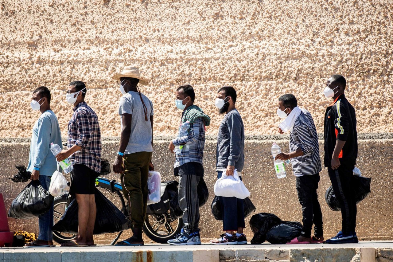 Norvegija priims 20 migrantų, atsidūrusių ginčo su Italija centre
