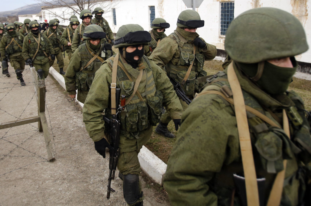 Pentagonas ragina Rusiją paaiškinti ketinimus dėl karių telkimo Kryme ir prie Ukrainos