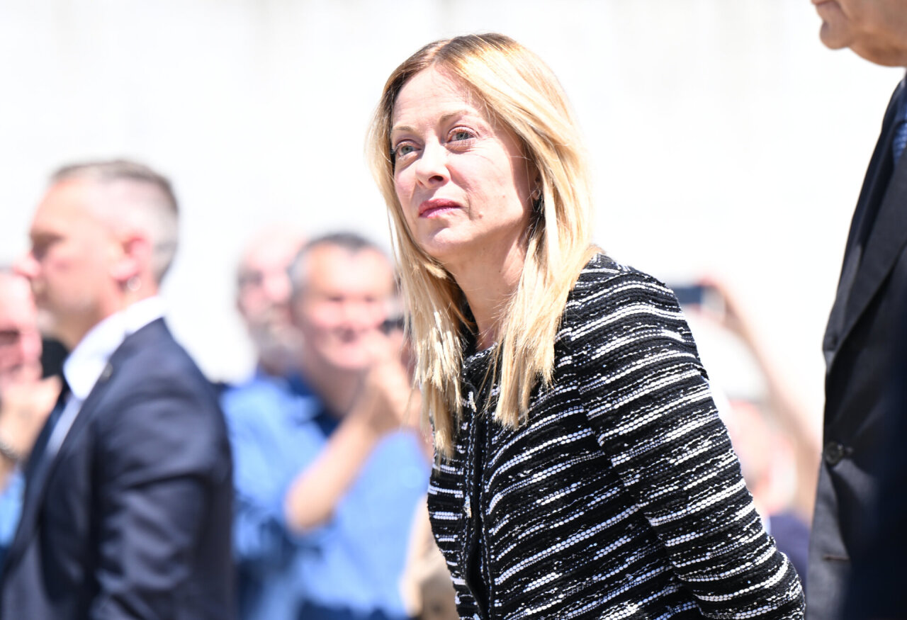 Italijos premjerė Giorgia Meloni susitiko su žmonėmis, nukentėjusiais per i&scaron;puolį Modenoje