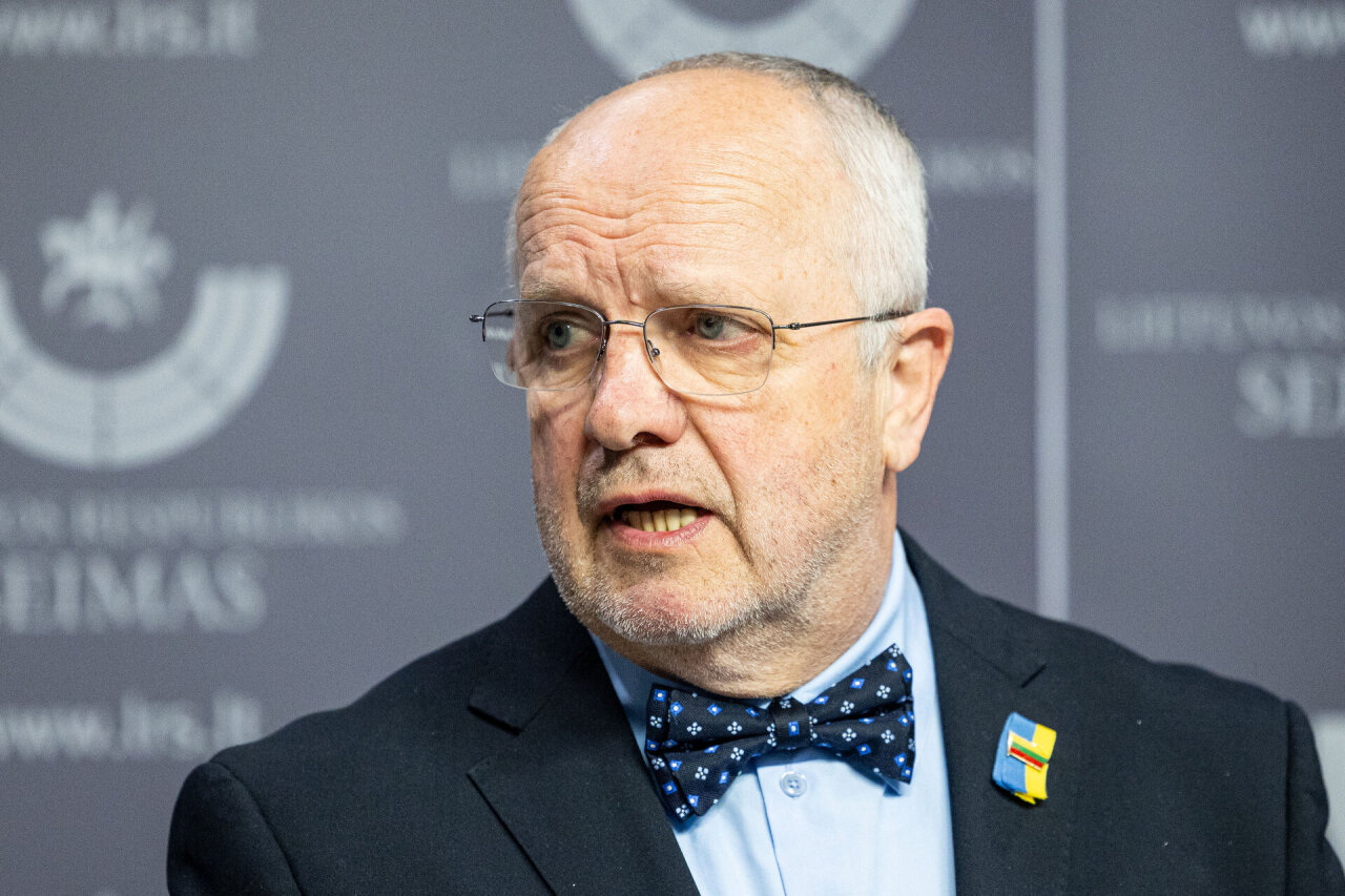 Oleko parei&scaron;kimas apie per keturis mėnesius i&scaron;augintą gimstamumą sulaukė net ir valdančiųjų pa&scaron;aipų