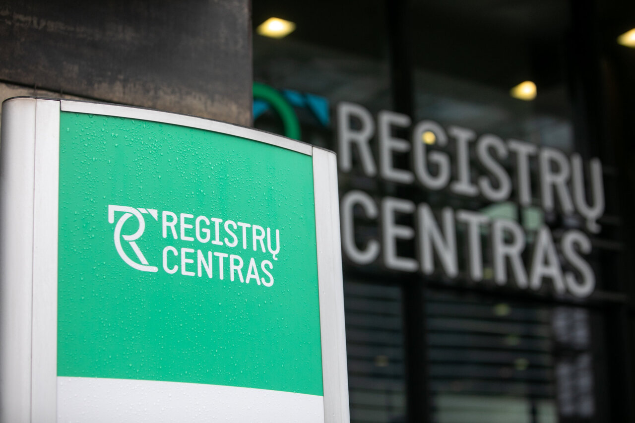 Iš Registrų centro nelegaliai nusiurbus daugiau nei 600 tūkst. duomenų – žinia gyventojams: galėsite patikrinti, ar duomenis pasisavino