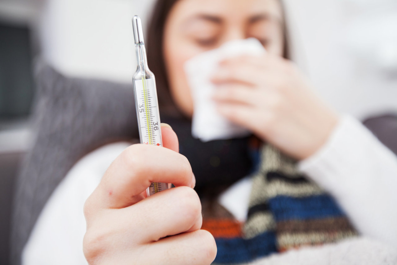 Gripo sezonui artėjant į pabaigą sergamumas juo ir peršalimo ligomis mažėja