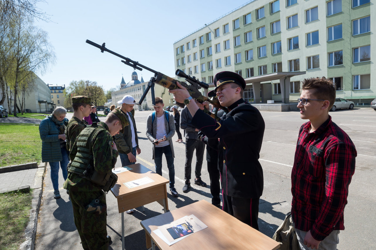 Karo akademija atvers duris norintiems susipažinti su būsimais Lietuvos kariuomenės karininkais