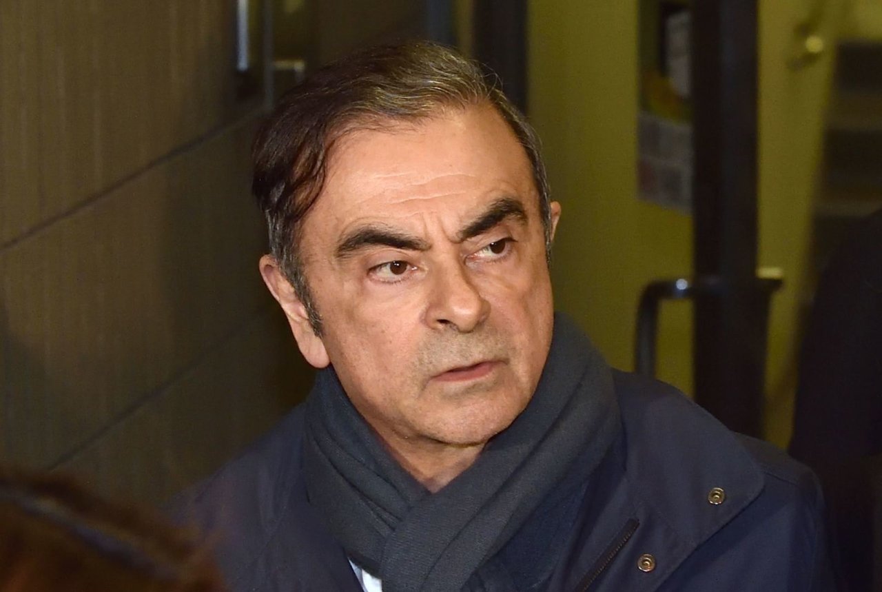 Prancūzija išdavė tarptautinį arešto orderį buvusiam „Nissan“ vadovui