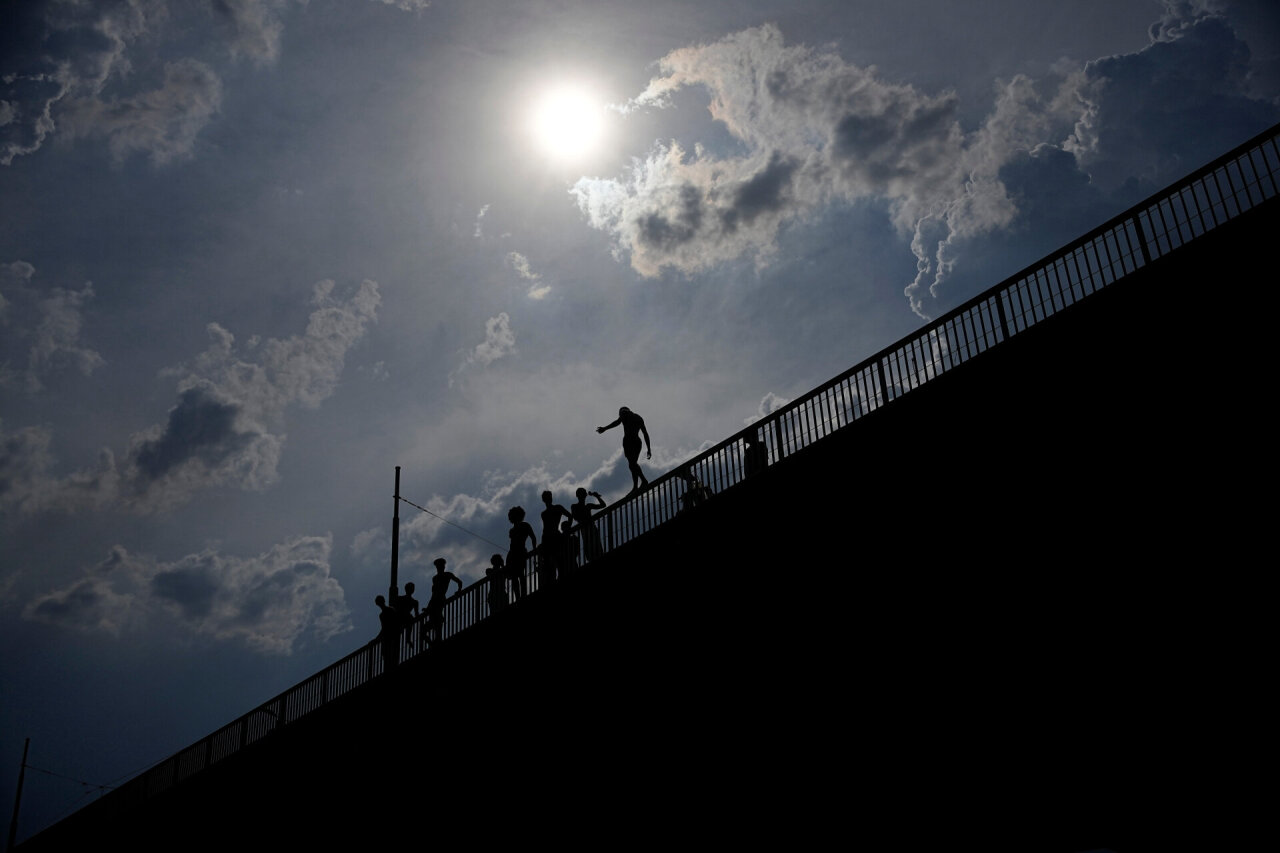 Meteorologijos tarnyba: &Scaron;veicarijoje užfiksuota kar&scaron;čiausia stebėjimų istorijoje birželio diena
