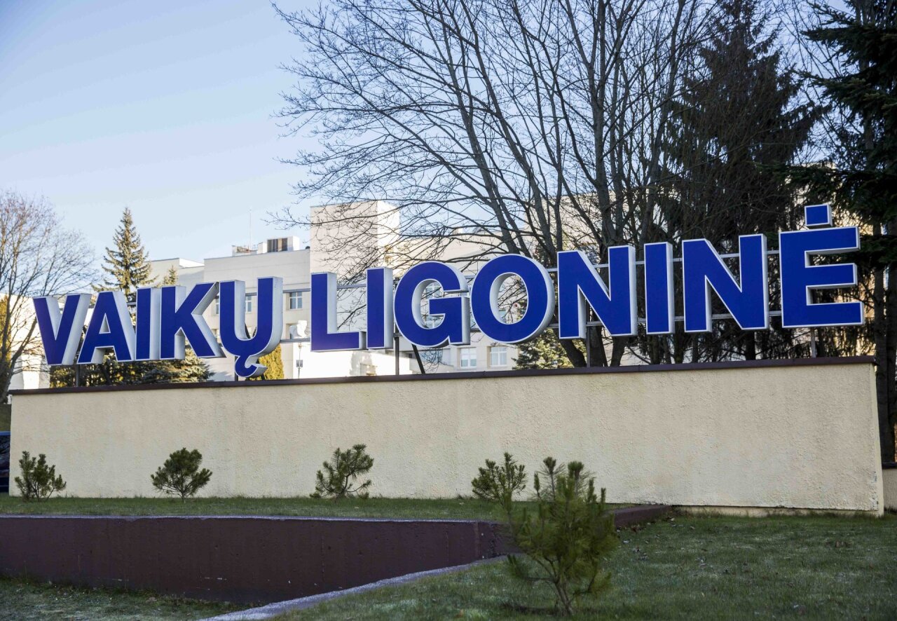 Vilniuje mažametis paspirtukininkas susidūrė su automobiliu