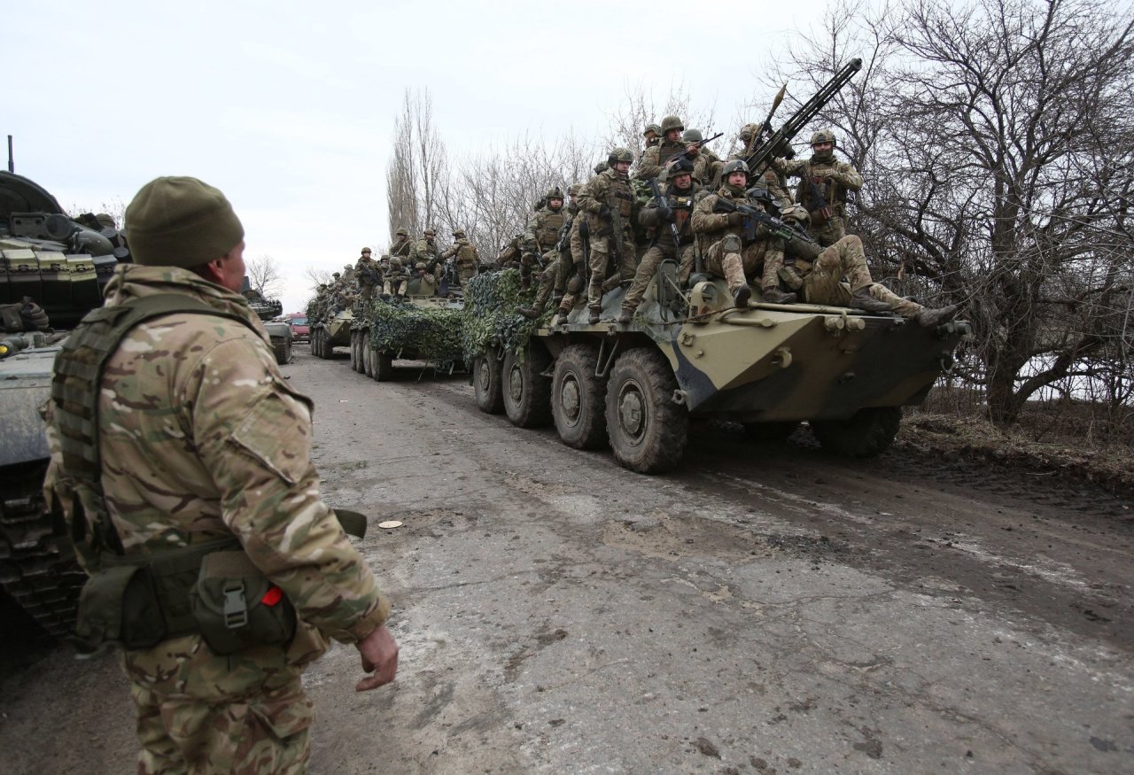 Pirmoji Rusijos agresijos prieš Ukrainą diena: sprogimai, dešimtys žuvusiųjų ir sužeistųjų