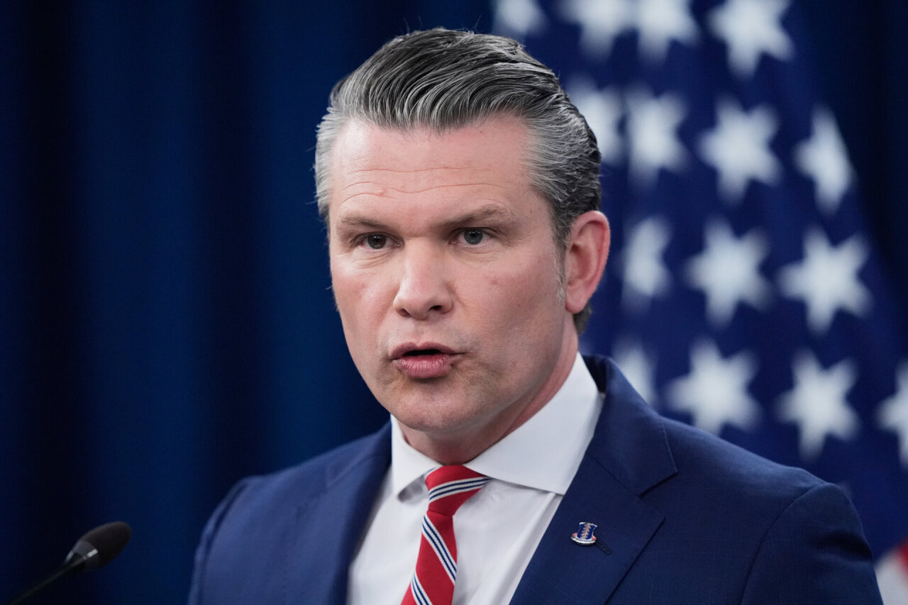 Hegsethas pažadėjo: JAV ras būdą padėti Ukrainai apsiginti