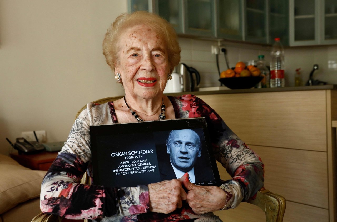 Žydų gelbėtojo O.Schindlerio sekretorė Mimi Reinhardt mirė būdama 107-erių