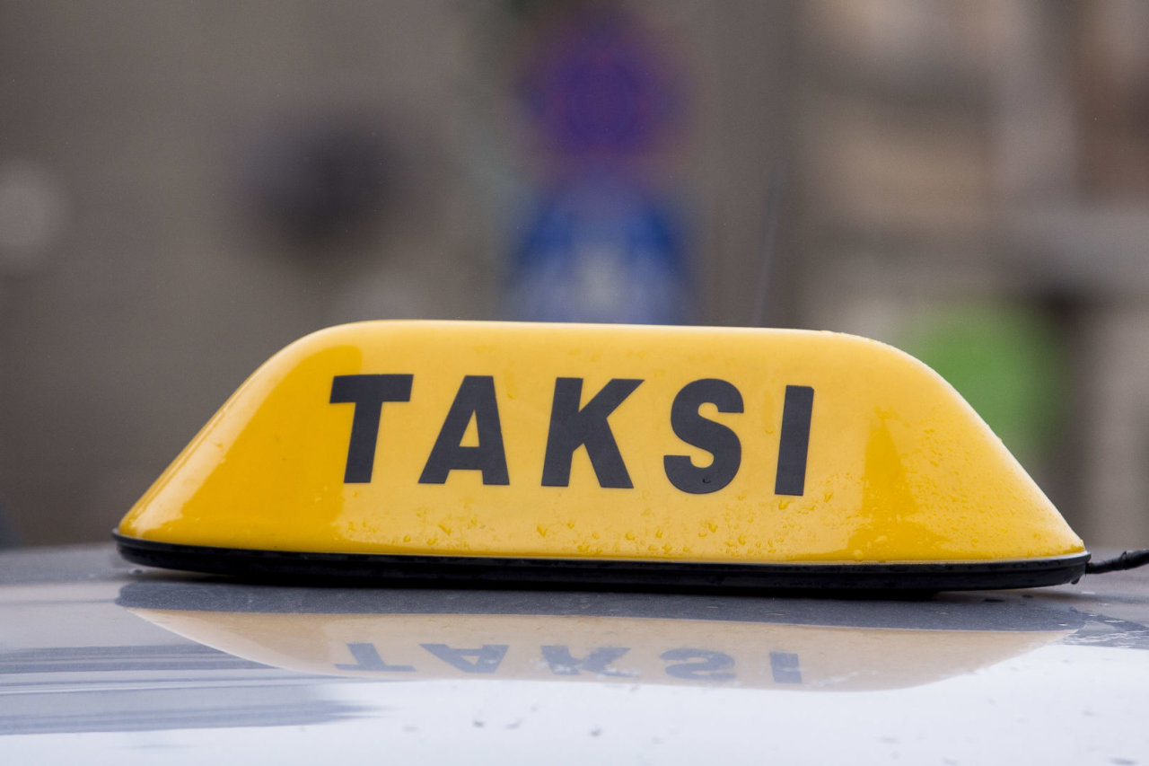 Kauno sukčiai nusprendė pasipelnyti: planą sužlugdė taksi vairuotojas