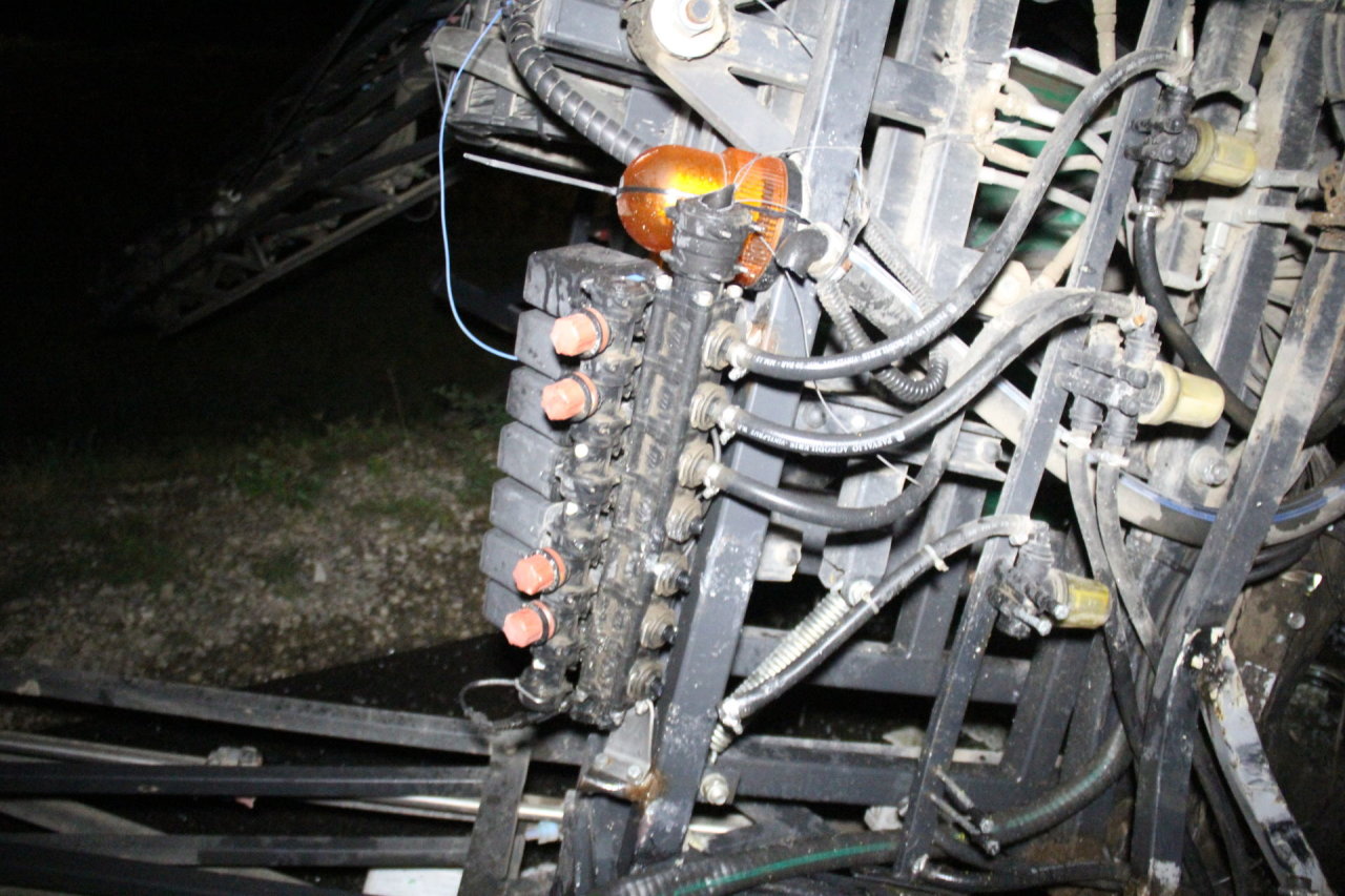 Vilniaus rajone apvirtus traktoriui žuvo vairuotojas