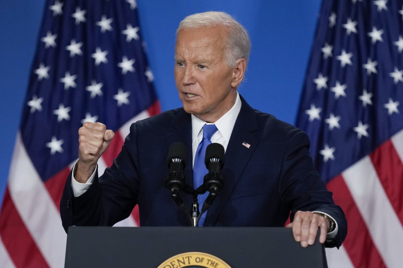 J.Bidenas – apie sprendimą leisti Ukrainai smūgiuoti giliai Rusijoje: „Dabar tai sprendžiame“