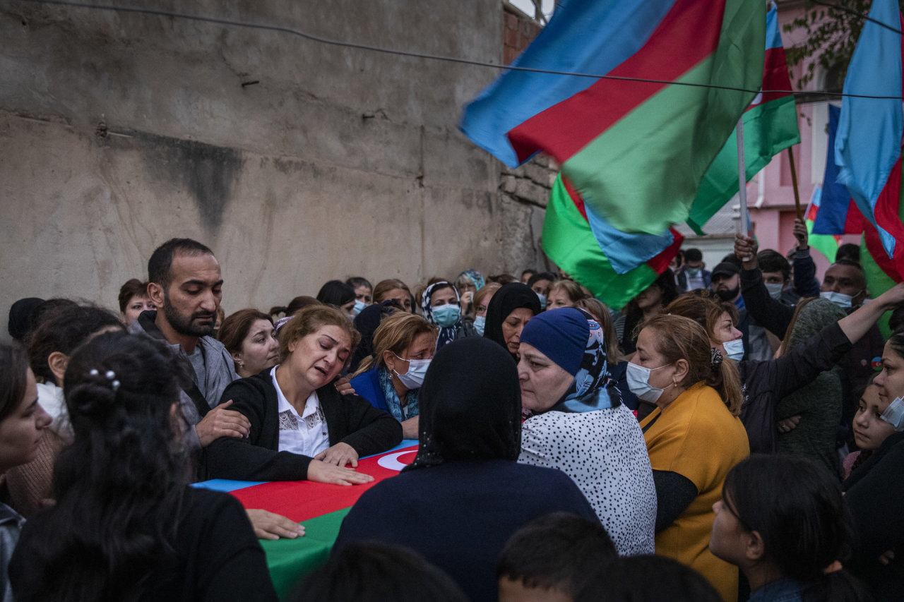 Armėnijos ir Azerbaidžano susidūrimas sėja baimes dėl naujo konflikto pradžios