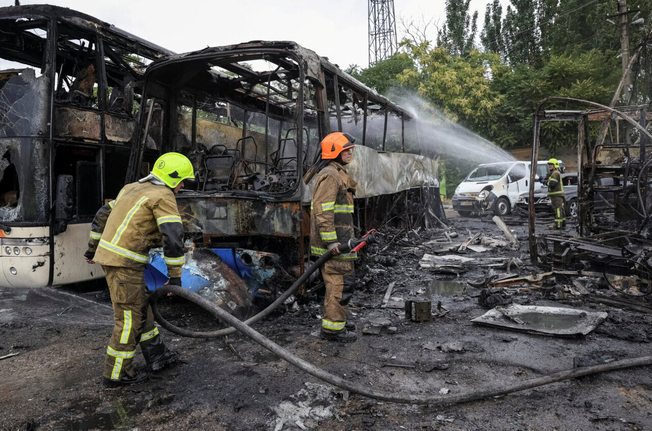 Ukraina ir Rusija apsikeitė smūgiais: abi praneša apie žuvusiuosius