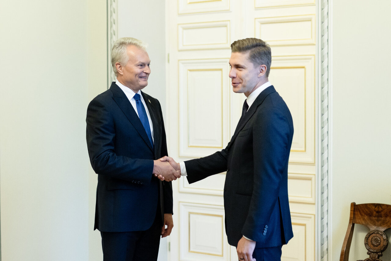 Iš Nausėdos – žinia Sinkevičiui, Ruginienei ir socdemams: aiškumo reikia kaip įmanoma greičiau