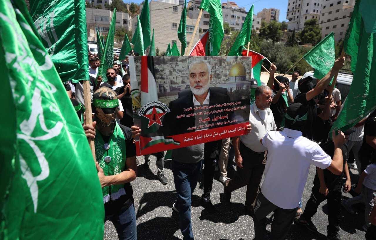 A.Blinkenas: Iranas ir „Hezbollah“ gali pulti Izraelį per artimiausias 24 valandas
