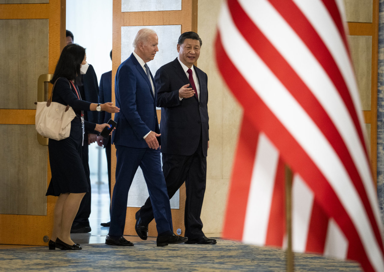 Joe Bidenas ir Xi Jinpingas keičia toną – naujo Šaltojo karo nebus?