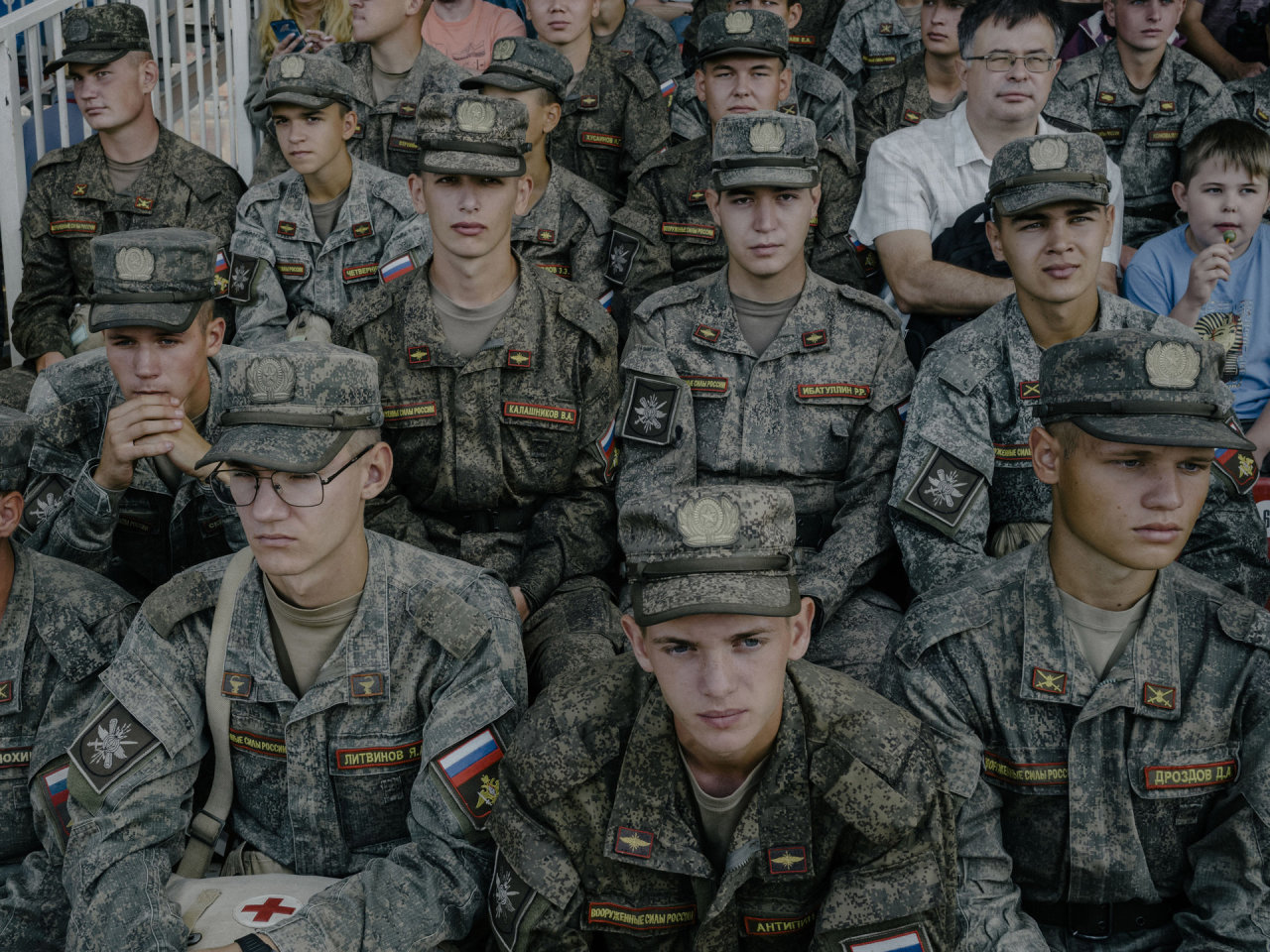 Rusijos nuostoliams Ukrainoje augant, Maskvoje garsėja karo kritikų balsai