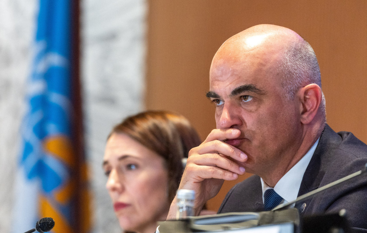 Šveicarijos parlamento nariai nepritarė ginklų perdavimui Ukrainai