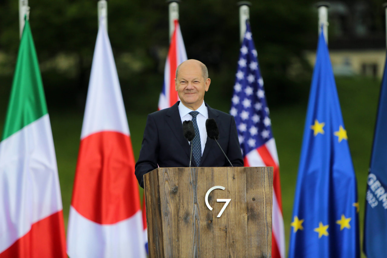 G-7 sieks apriboti Maskvos galimybes finansuoti savo karą Ukrainoje