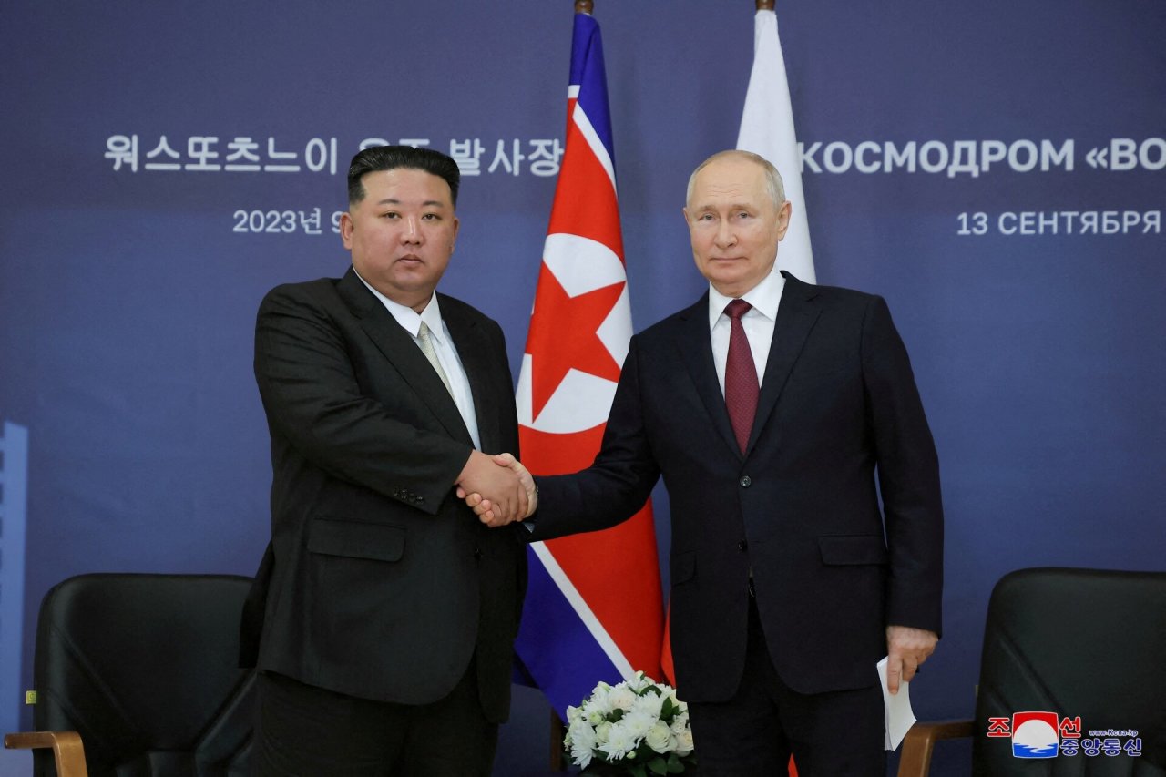 Kim Jong Unas: Rusijos rinkėjai parodė „nepalaužiamą paramą“ V. Putinui