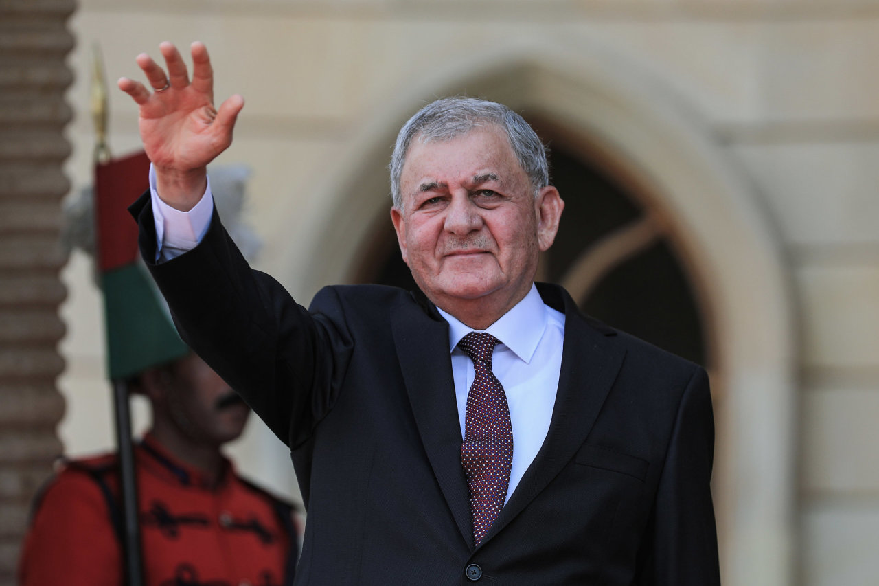 Naujasis Irako prezidentas ragina kuo greičiau suformuoti vyriausybę