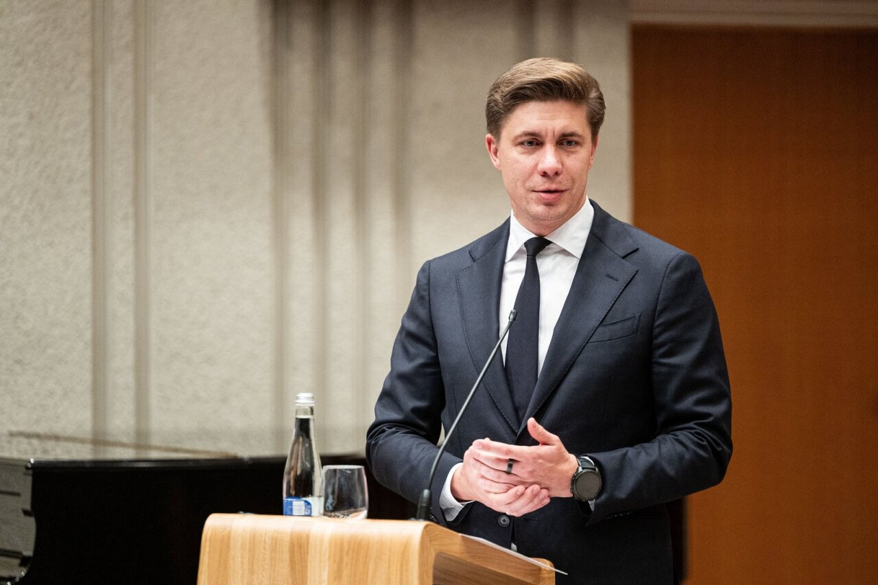 Opozicija inicijuoja kreipimąsi į KT dėl Vyriausybės programos registravimo