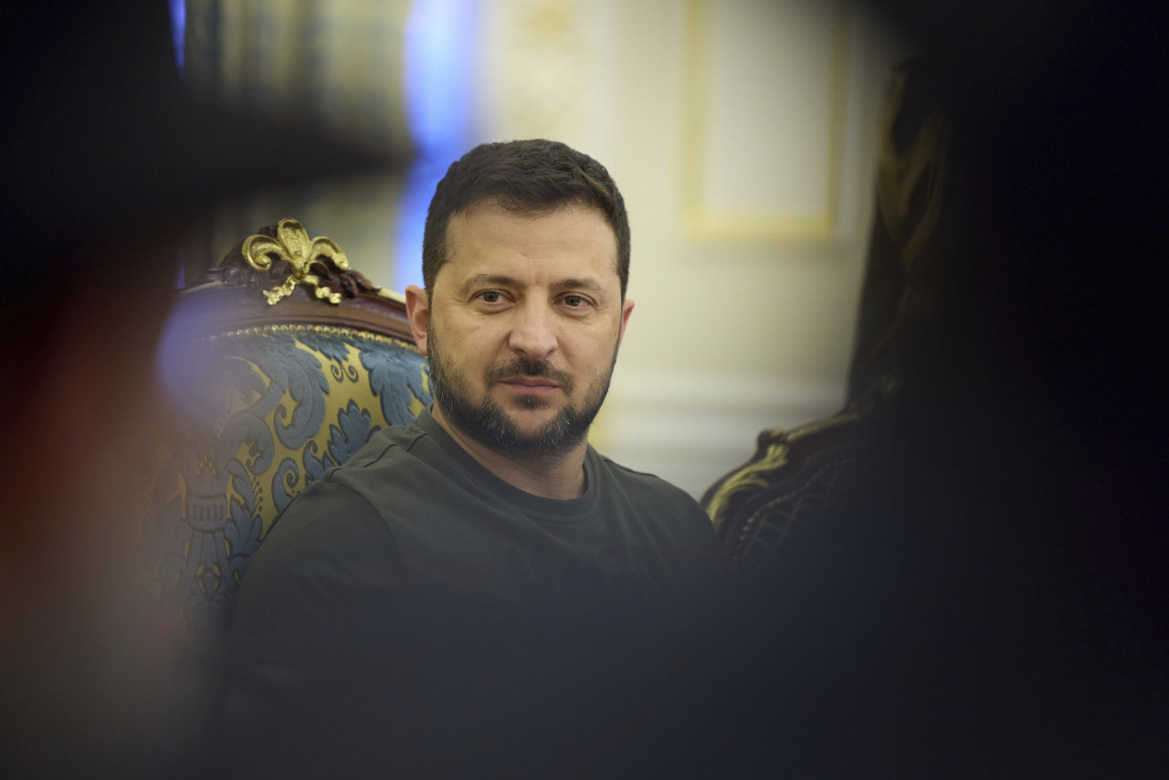 V.Zelenskis: Rusijos kaimynėms iškilęs pavojus