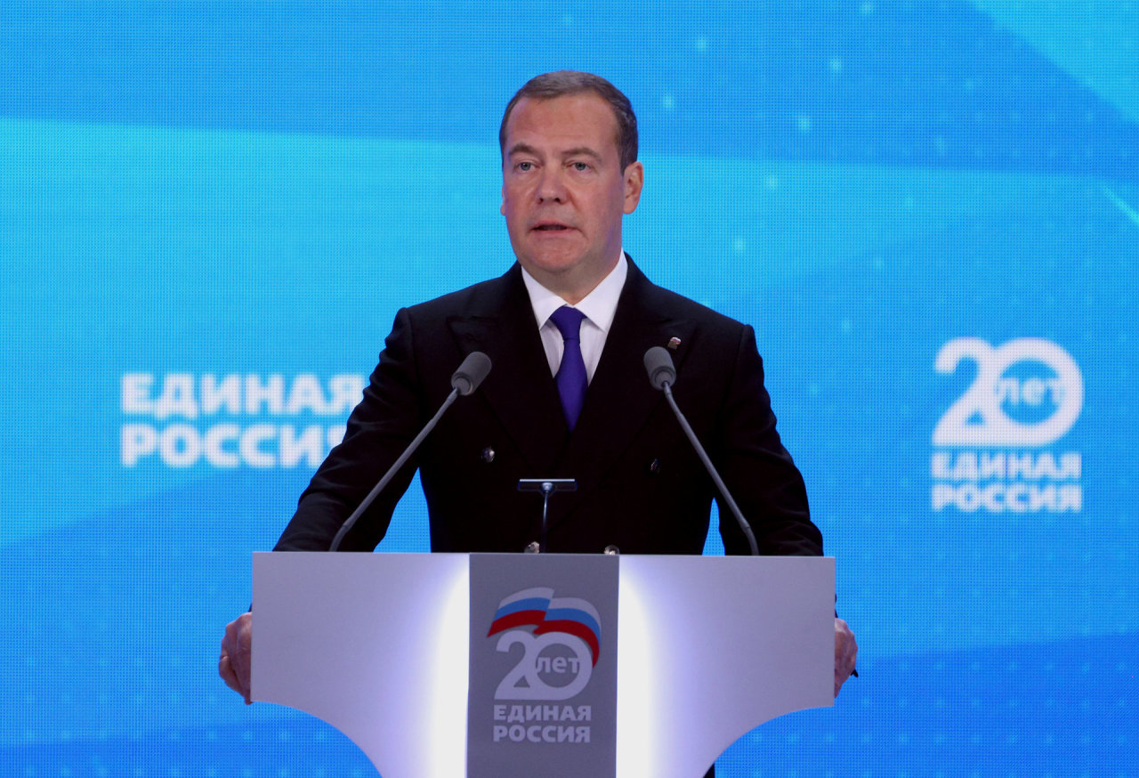 D.Medvedevas grasina, kad Ukrainos įstojimas į NATO gali sukelti trečiąjį pasaulinį karą