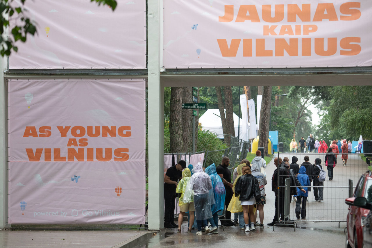 Savanorių kritika festivaliui „Jaunas kaip Vilnius“ – tampė alaus dėžes, rinko šiukšles, „GO Vilnius“ nesutinka nė su vienu žodžiu