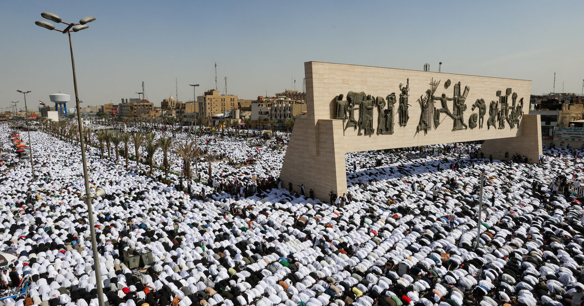 In Iran and Iraq, thousands of people took to the streets to show support for the Palestinians