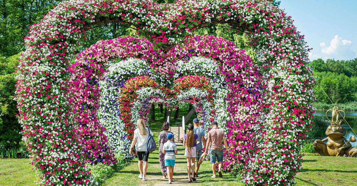Åpner denne helgen, vil den største sommerblomsterfestivalen glede deg med en utopisk overflod av blomster, farger og moro