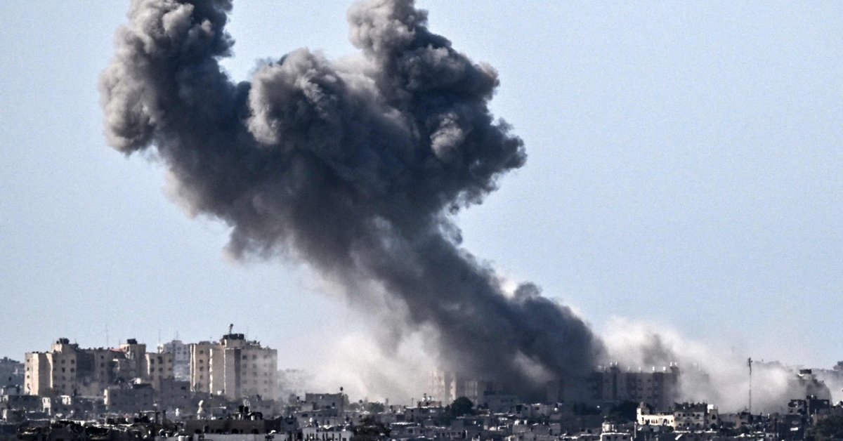 The death toll in the Gaza Strip has reached 4,385, the ministry says