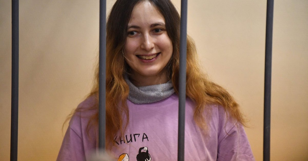 Russian prosecutors are asking for an 8-year prison sentence for the artist for protesting against the war