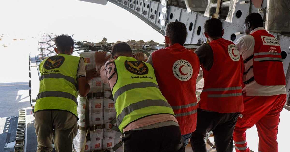 Russia says it has sent 25 tons of humanitarian aid to the Gaza Strip